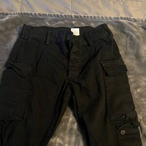 Fashion Nova Women's Black Ankle Cargo Jeans